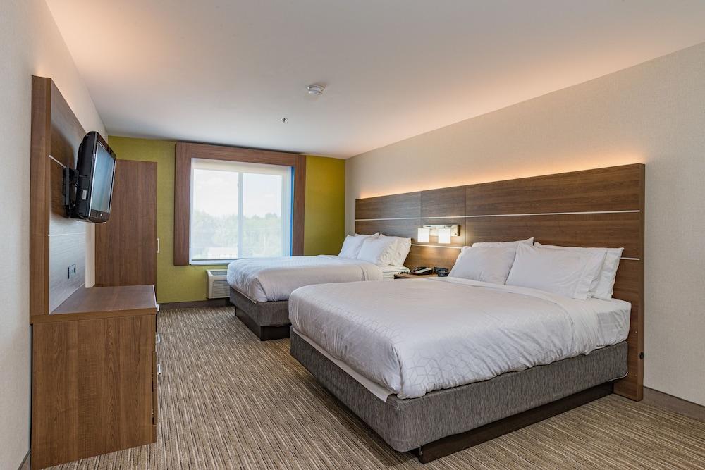 Holiday Inn Express Hotel & Suites Swansea By Ihg Exterior photo