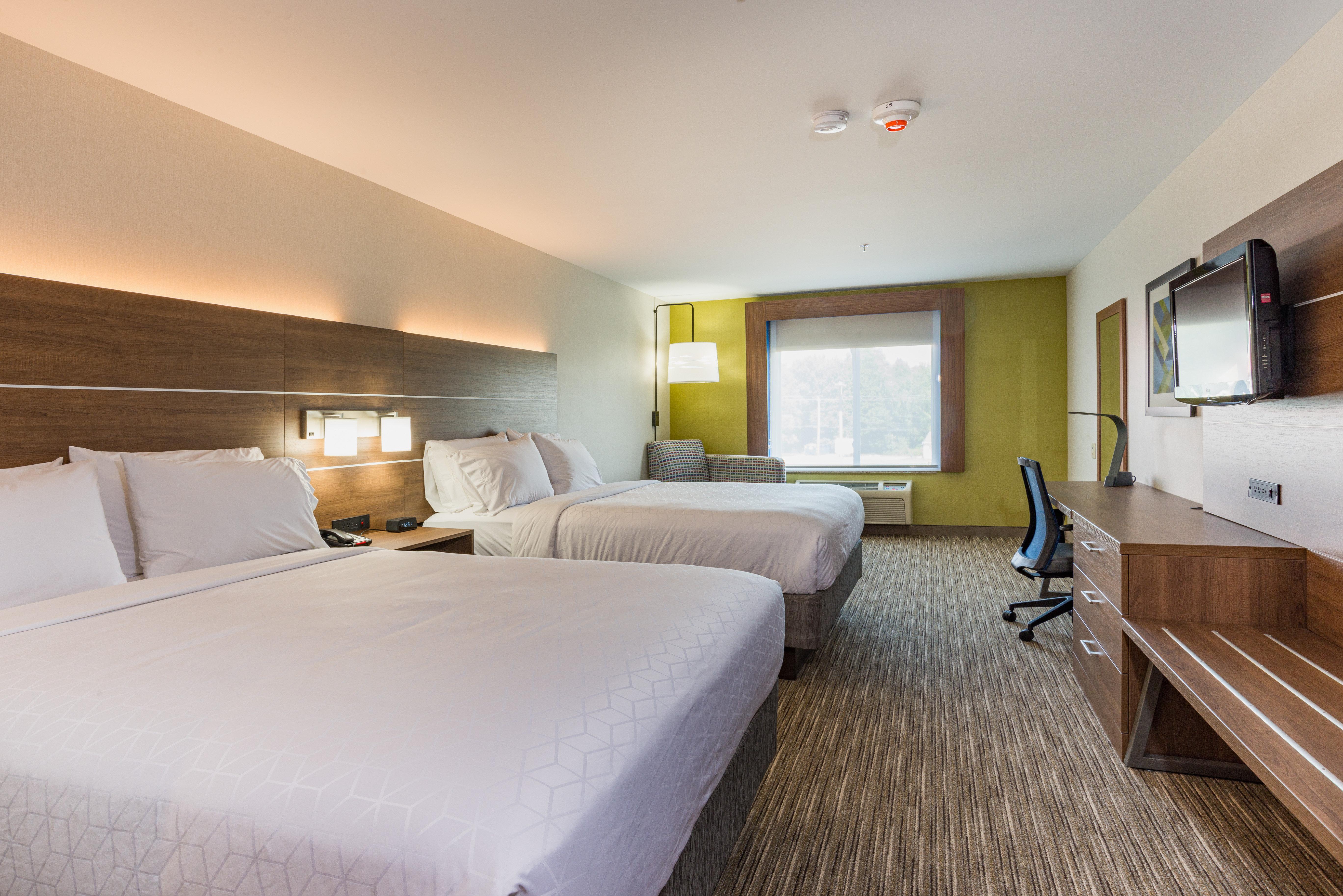 Holiday Inn Express Hotel & Suites Swansea By Ihg Exterior photo
